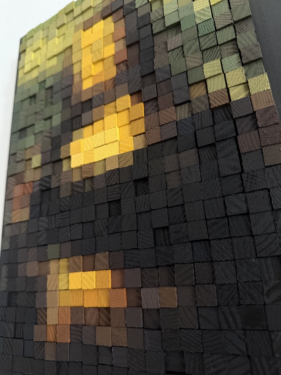 Mona